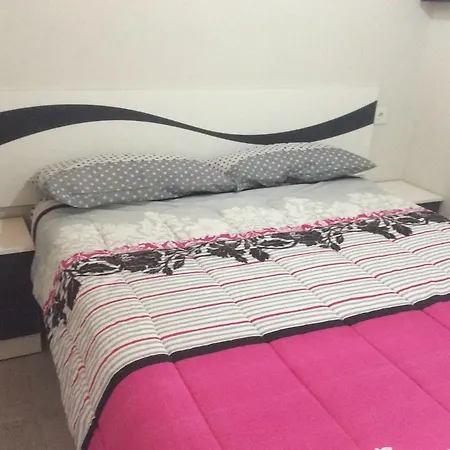 La Siesta D24